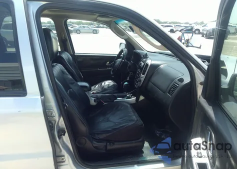 2005 Mercury Mariner Luxury/Premier z USA, uszkodzony, nr VIN 4M2CU571X5DJ16863